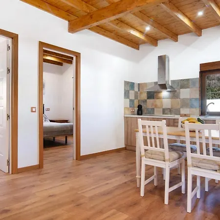 Villa La Tirajanera 1+2 *